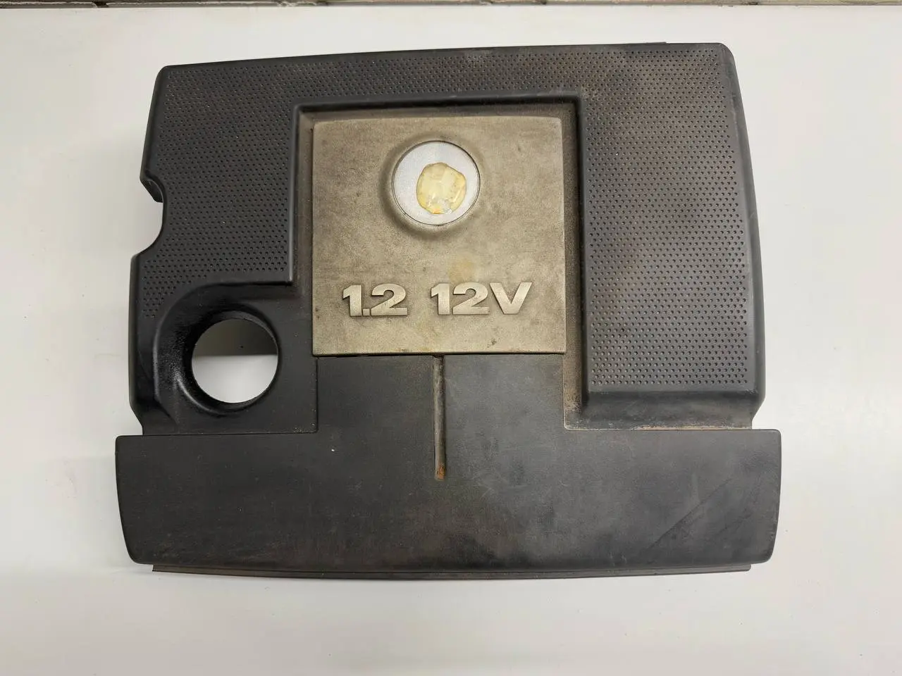 Original Luftfilterkasten Motorabdeckung VW Polo 9N1 1,2L 2002 03E129607