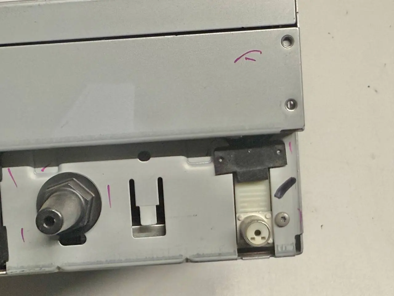 Audiosystem Sony Radio CD FORD Mondeo CA2 2.0L TDCi 2008 VP6M2F18C821FA