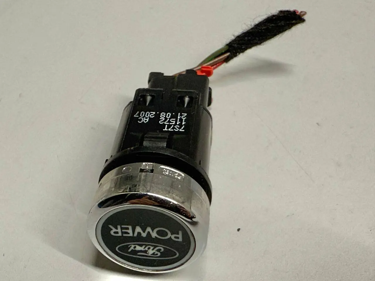 Zündschloss Start/Stop Knopf für FORD Mondeo CA2 2.0L TDCi 2008 7S7T11572