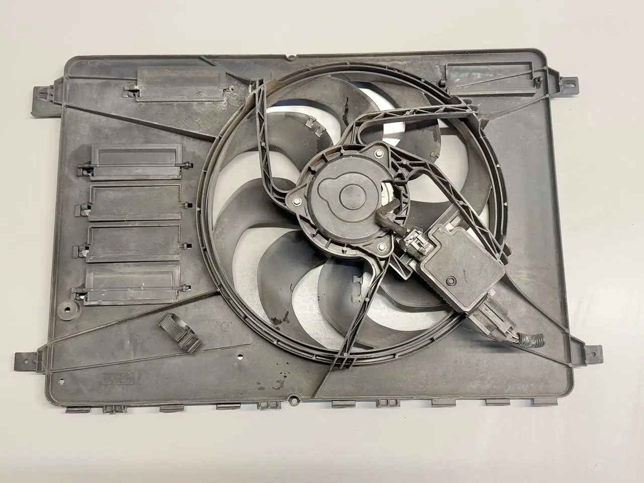 Elektrolüfter für FORD Mondeo CA2 2.0L TDCi 2008 8240563