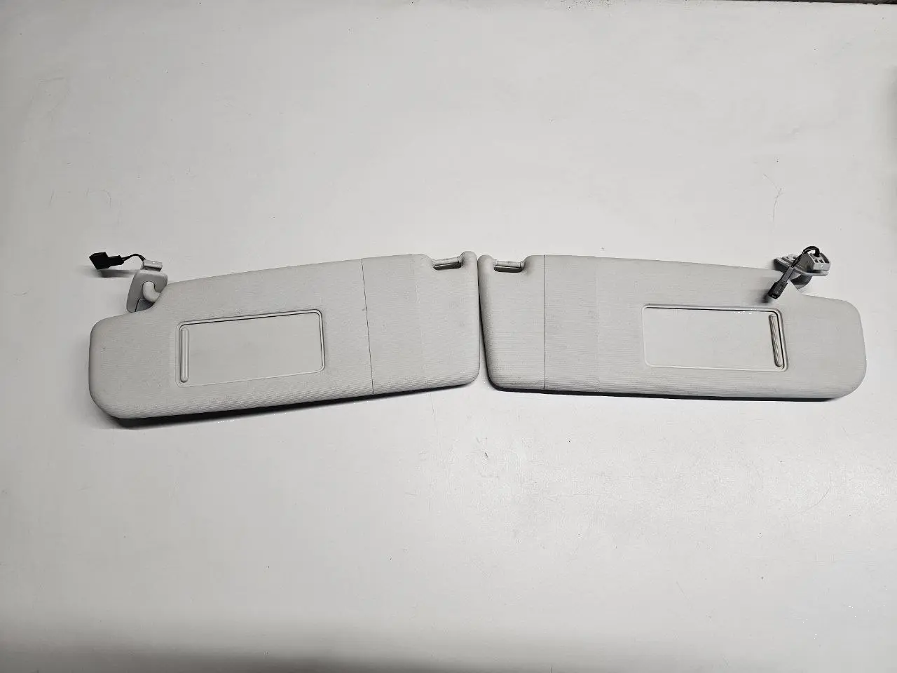 Sonnenblende Links Rechts SET VW Golf Plus 2006 5M1 1,6 1K0857551, 1K0857552