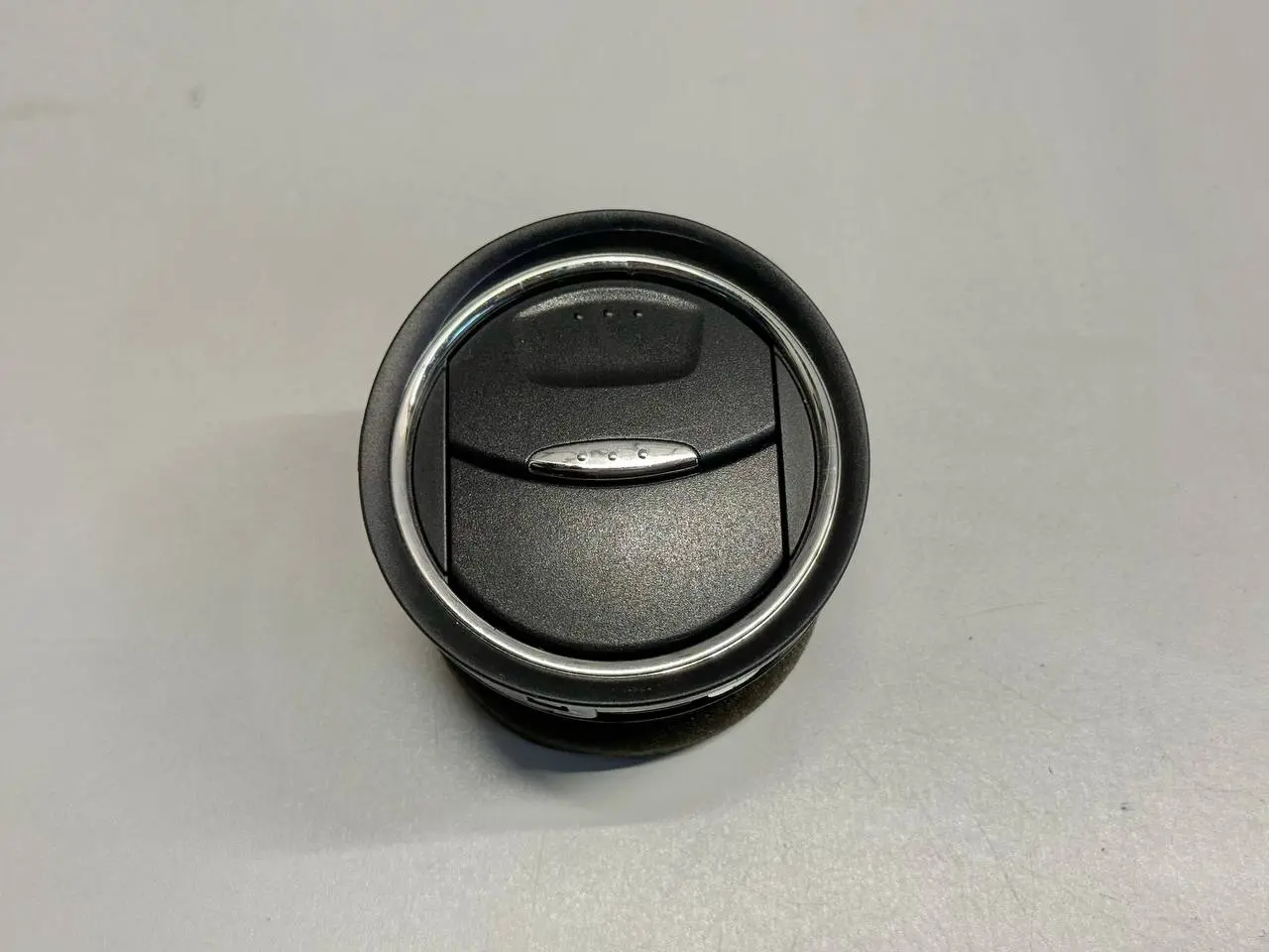 Lüftungsgitter Luftdüse links Rechts Mitte FORD Mondeo CA2 2.0L TDCi 2008 6M21U018B09