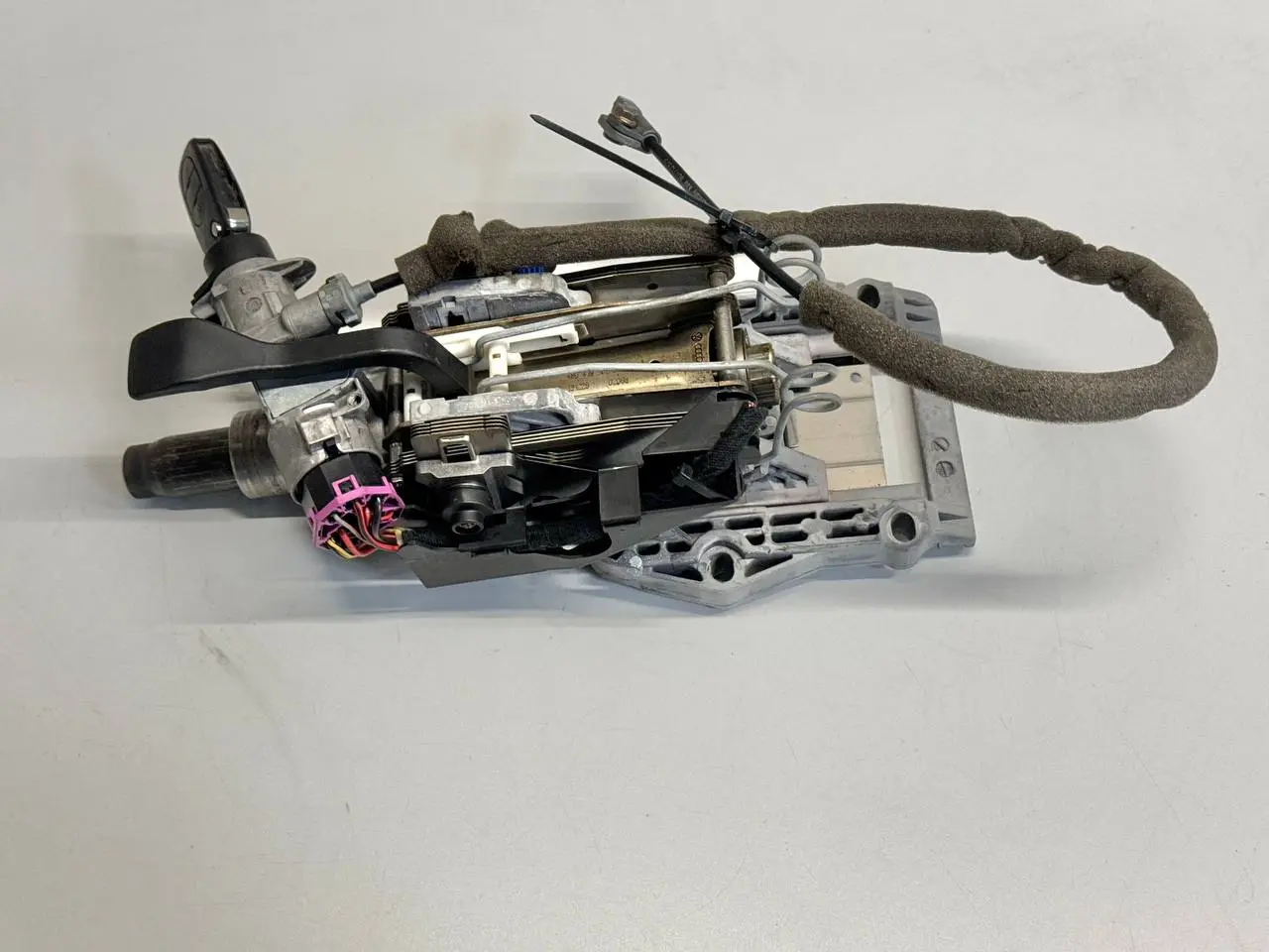 Lenksäule höhenverstellbar A6 Avant 4B5 TDI 2.5L 2002 4B0419502E, 4B0419502