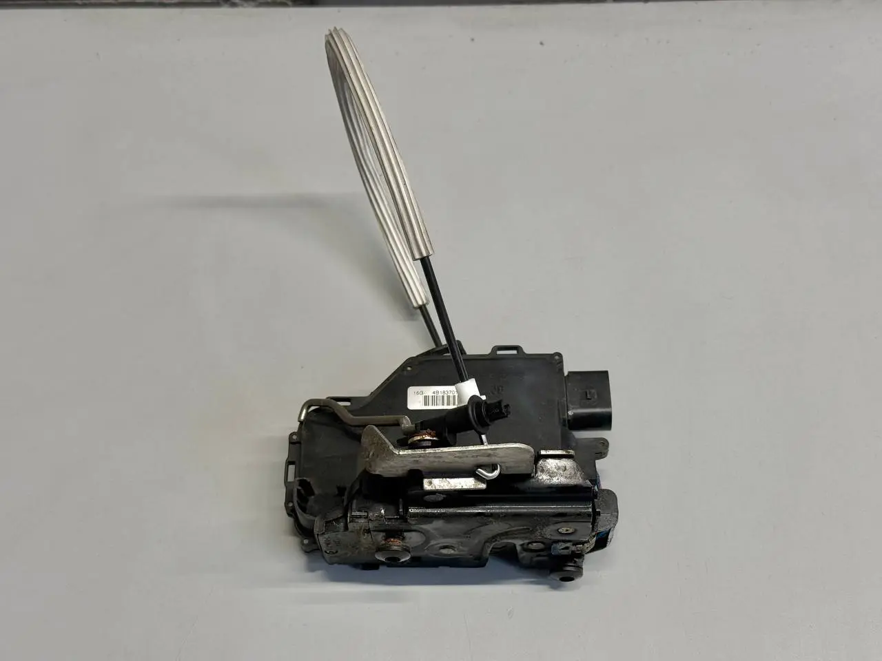 Türschloss vorne rechts Audi A6 Avant 4B5 TDI 2.5L 2002 4B1837016G, 4B1837016