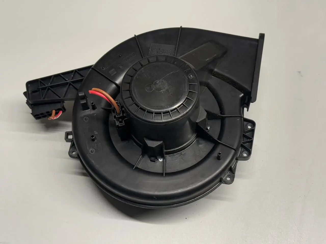 Heizungsgebläse Gebläsemotor für VW Polo 9N1 1,2L 2002 6Q1820015