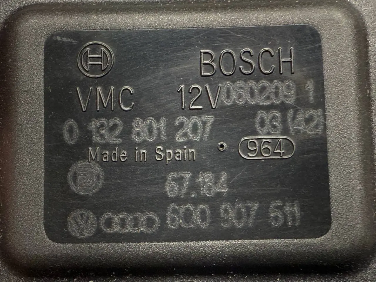 Stellmotor Temperaturregelklappe Klimaanlage VW Polo 9N1 1,2L 2002 0132801207