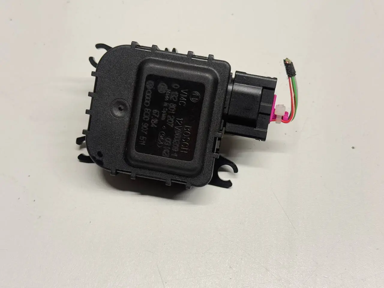 Stellmotor Temperaturregelklappe Klimaanlage VW Polo 9N1 1,2L 2002 0132801207
