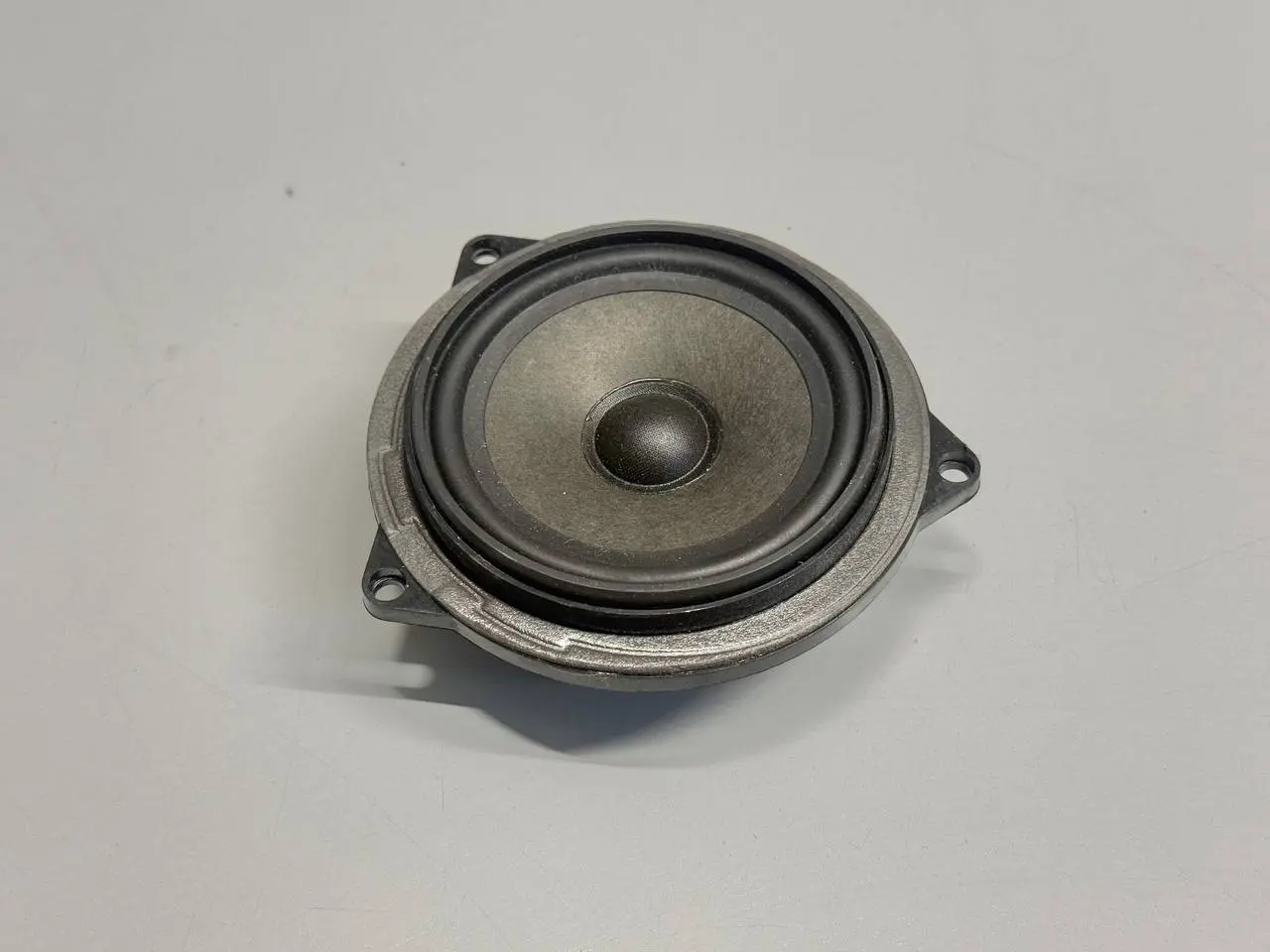 Mitteltonlautsprecher Tür vorne links BMW 116i E81 E87 2009 6513914323201