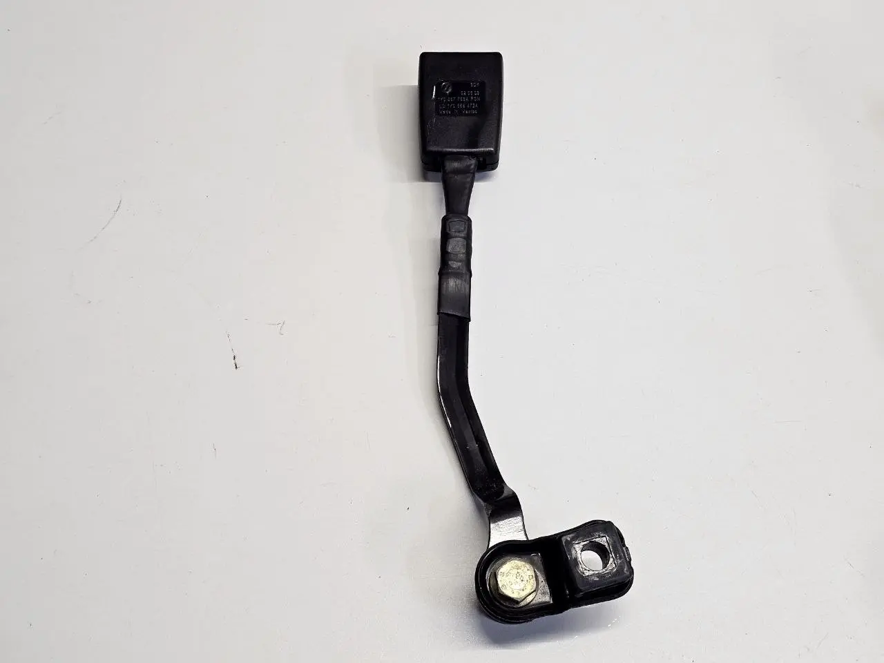 Gurtschloss vorne Rechts Beifahrer VW New Beetle 1C1 1.4 2004 1Y0857756