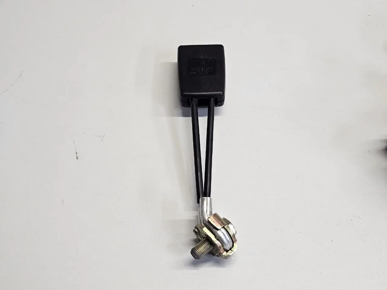 Gurtschloss Hinten links VW New Beetle 1C1 1.4 2004 1C0858493