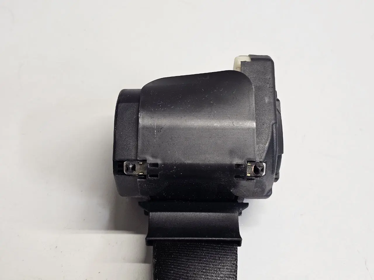 Sicherheitsgurt hinten links VW New Beetle 1C1 1.4 2004 1C0857805