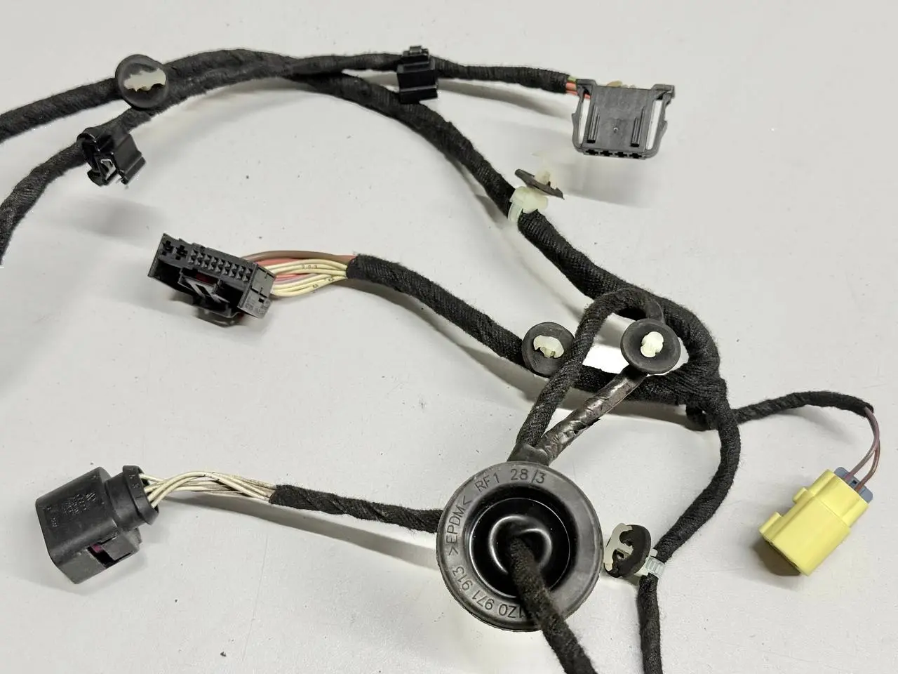 Tuer Leitungssatz Kabelbaum vorne rechts VW Passat 3C Kombi 2008 3C1971121CB