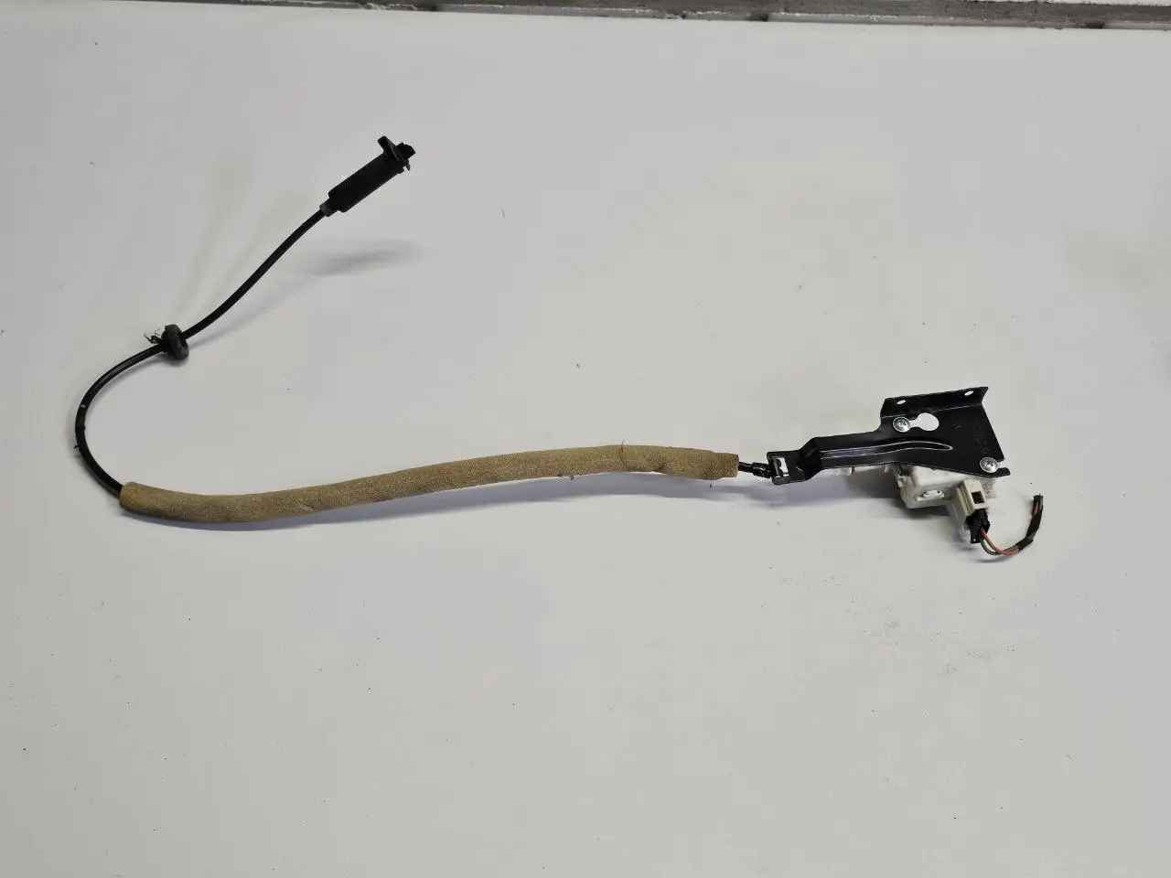 Stellmotor Tankklappe VW New Beetle 1C1 1.4 2004 1C0810773