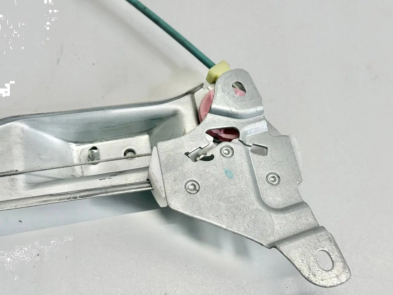 Elektrischer Fensterhebermotor vorne rechts Opel Corsa D 72017003