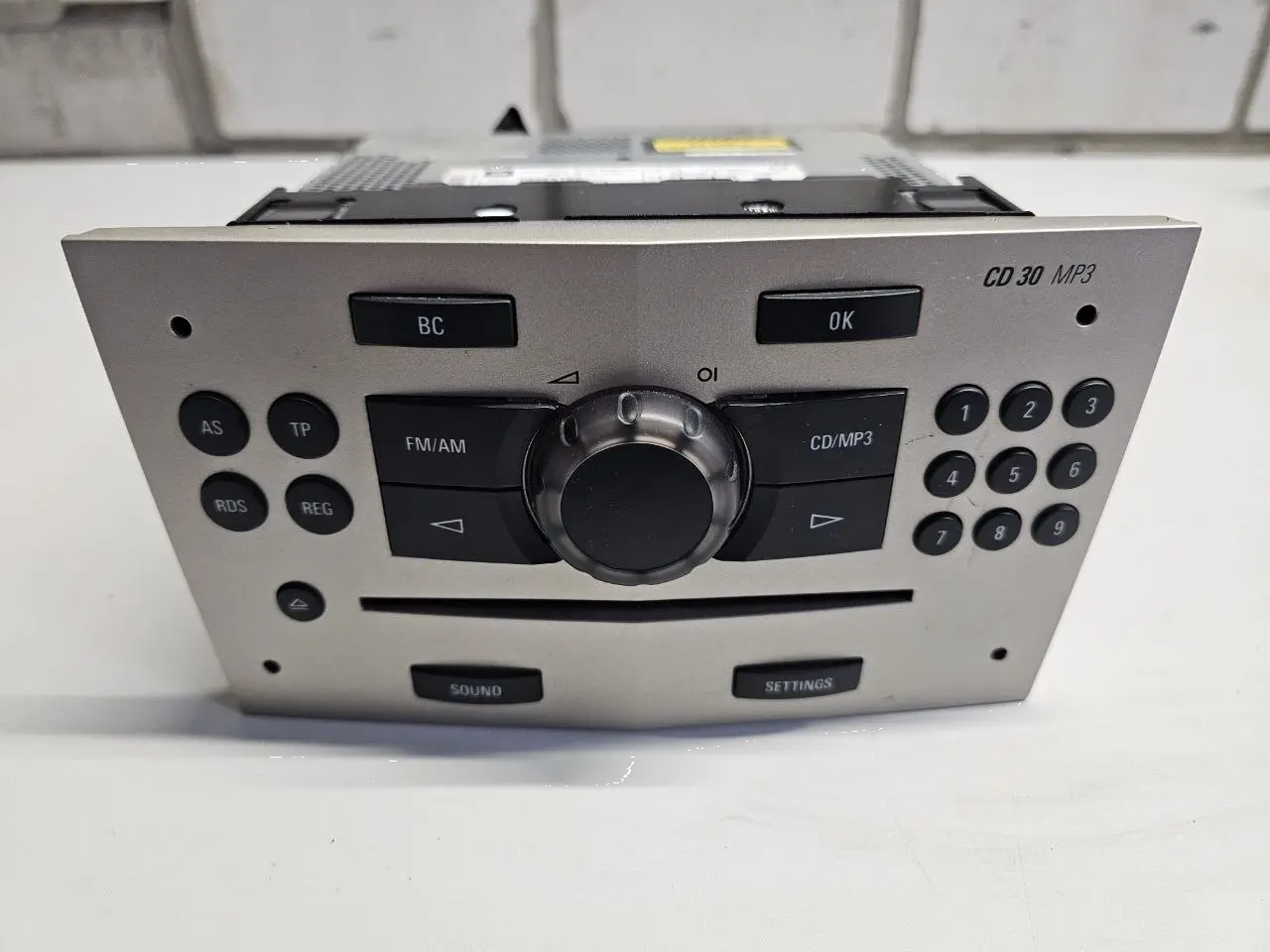 CD Radio MP3 Player fuer Corsa D Astra H Antara Opel Corsa D 1.2L 2008 497316088