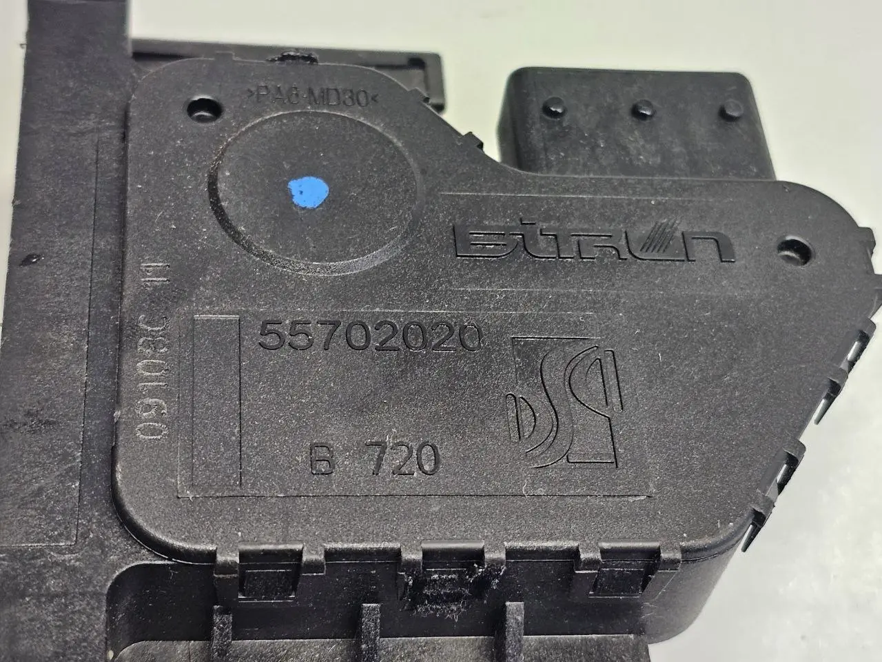 Gaspedal elektrisches Pedal Gasgeber Opel Corsa D 1.2L 2008 55702020