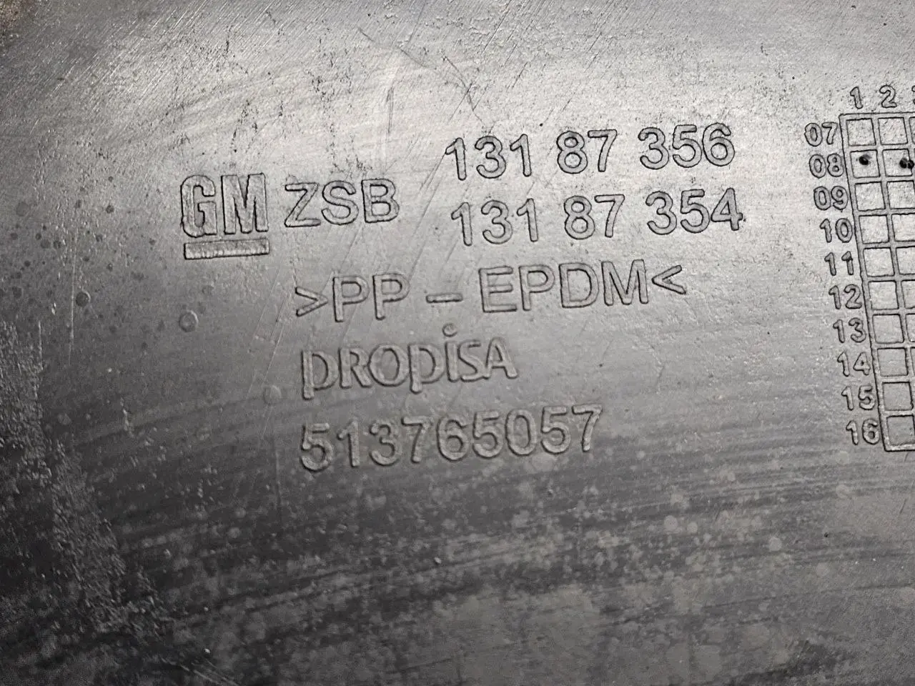 Radhausschale vorne links rechts Radlauf Corsa D Opel Corsa D 1.2L 2008 13187356