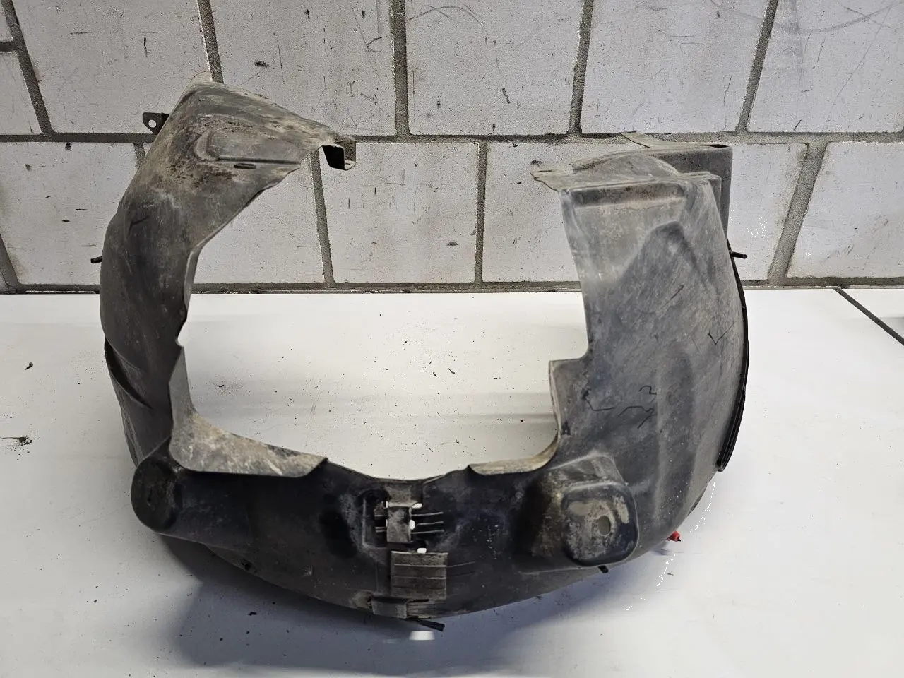 Radhausschale vorne rechts Innenkotfluegel Opel Corsa D 1.2L 2008 13187359