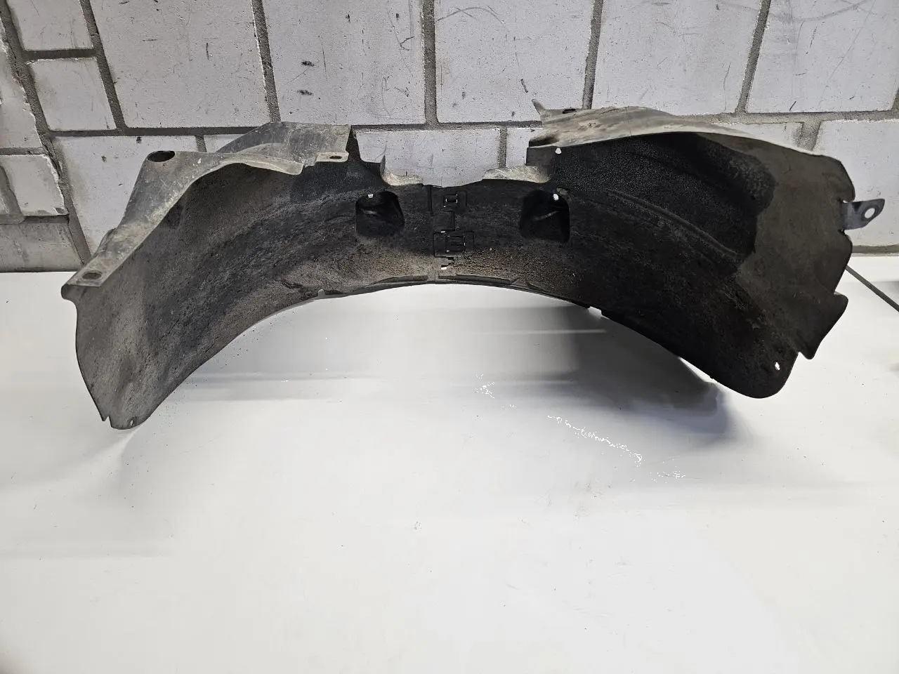 Radhausschale vorne rechts Innenkotfluegel Opel Corsa D 1.2L 2008 13187359
