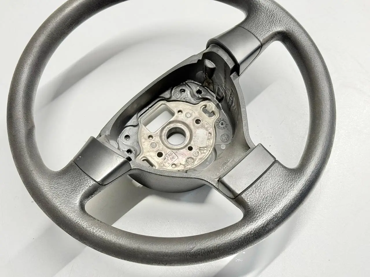 Lenkrad Airbaglenkrad Kunststofflenkrad VW Golf Plus 2006 5M1 1,6 1K0419091AG