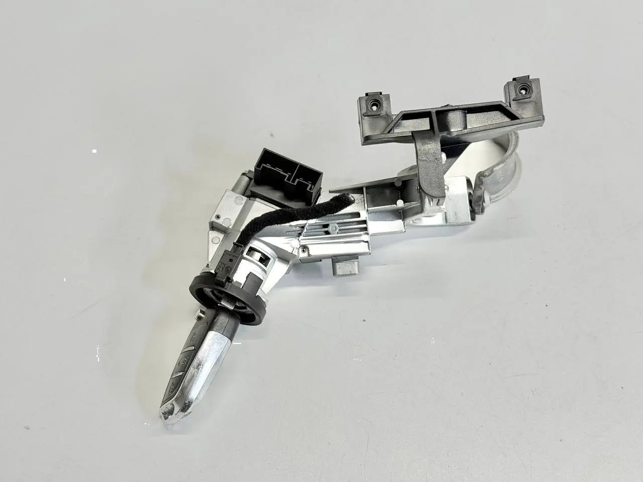 Zündschloss Lenksaeule mit Lesespule und FIAT GrandPunto 1.4 2006 51813197B365