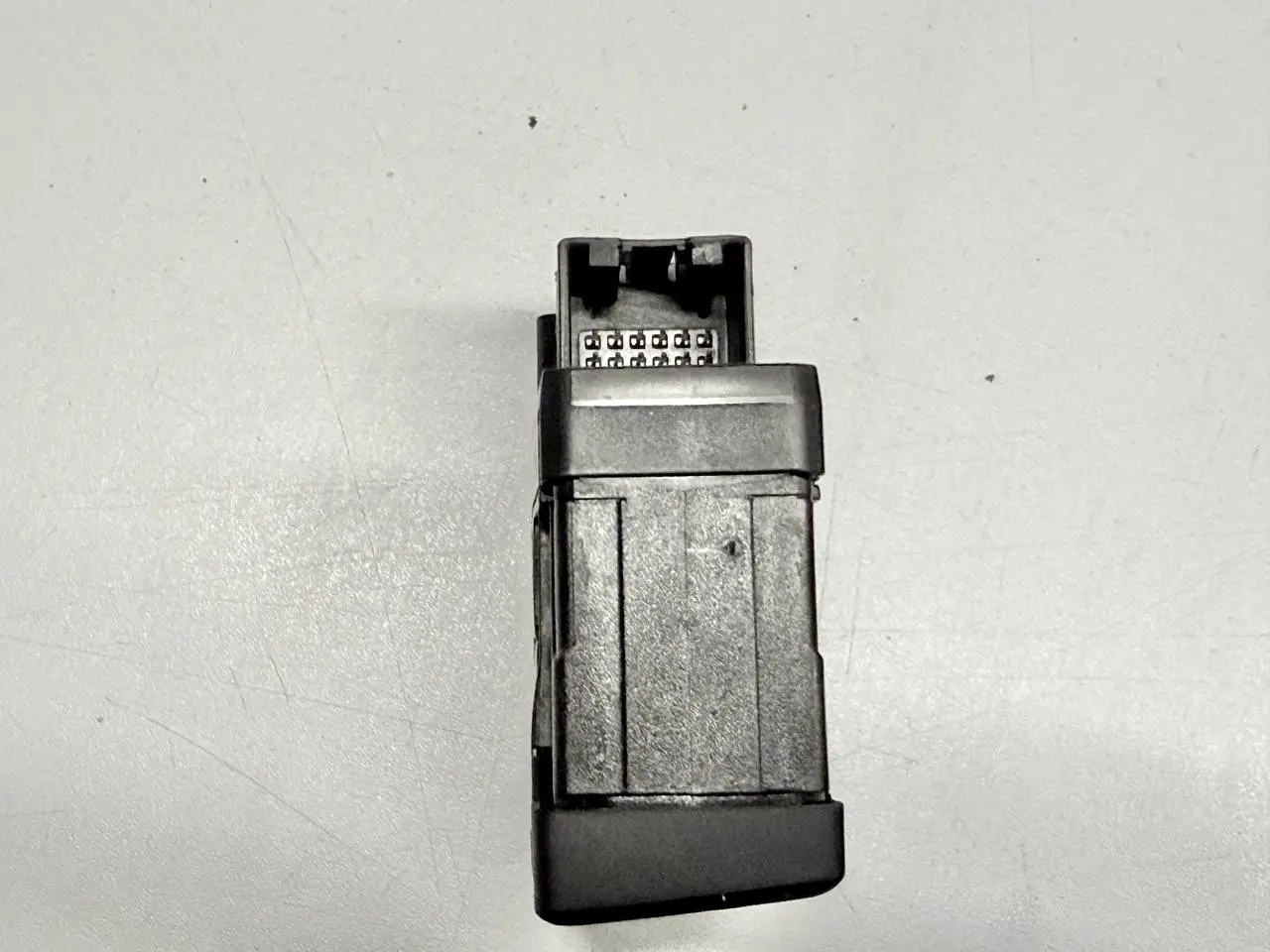 Schalter Elektr. Parkbremse Feststellbremse Audi A4 A5 8T 8K2 2012 8K1927225B