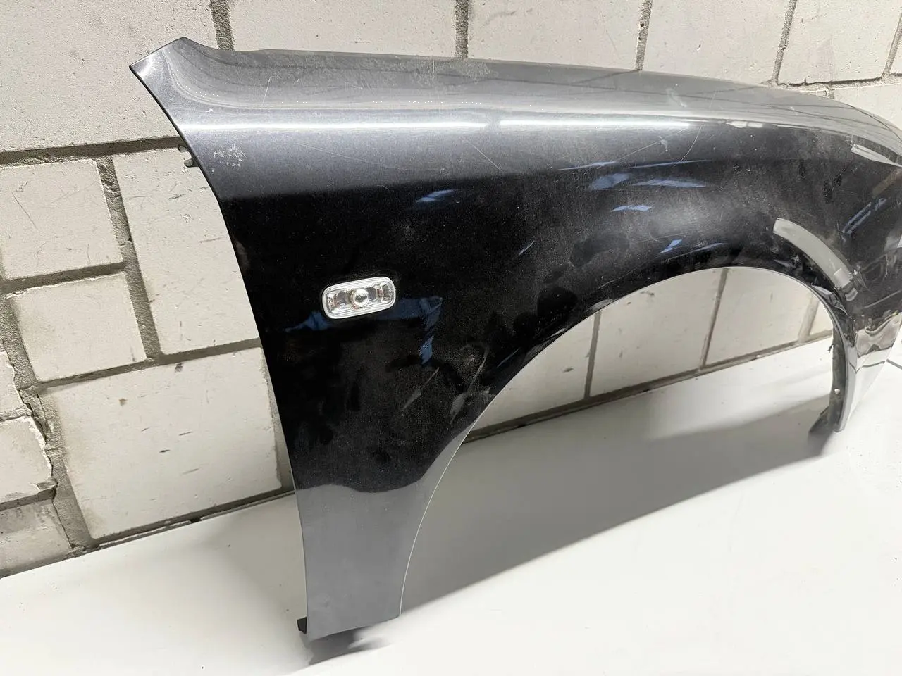 Kotflügel Rechts Audi A6 Avant 4B5 TDI 2.5L 2002 FC: LZ9W