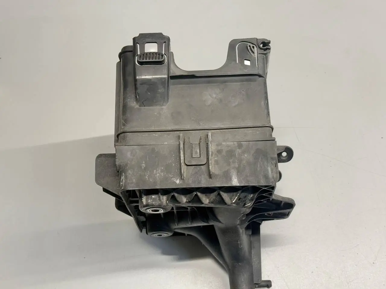Batteriehalter Batteriekasten Polo 9N1 1,2L 2002 VW Polo 9N1 1,2L 2002 6Q0915419