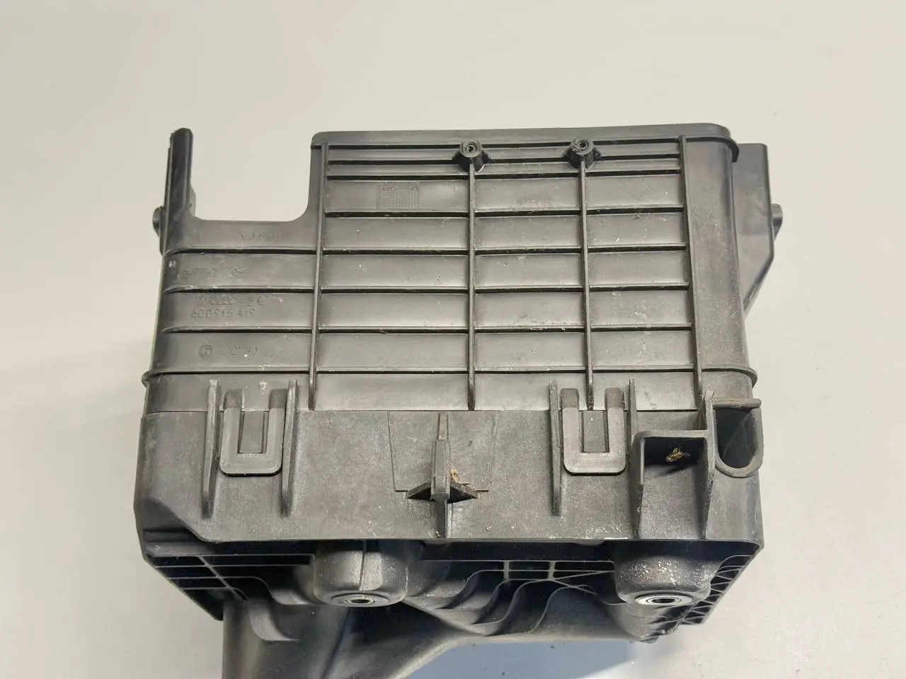 Batteriehalter Batteriekasten Polo 9N1 1,2L 2002 VW Polo 9N1 1,2L 2002 6Q0915419