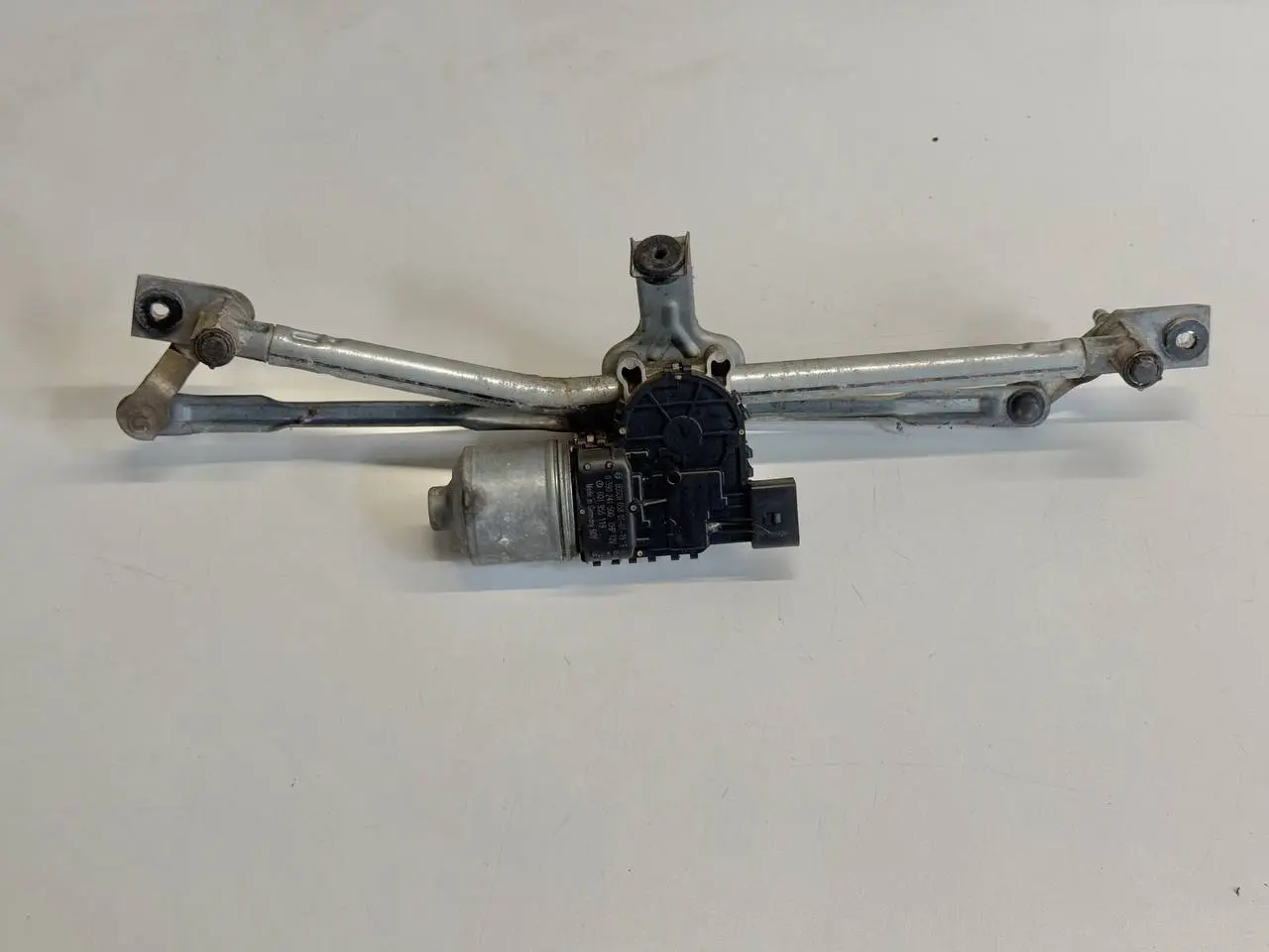 Wischermotor vorne SKODA Fabia 6Y5 1.4 2001 Kombi 0390241500