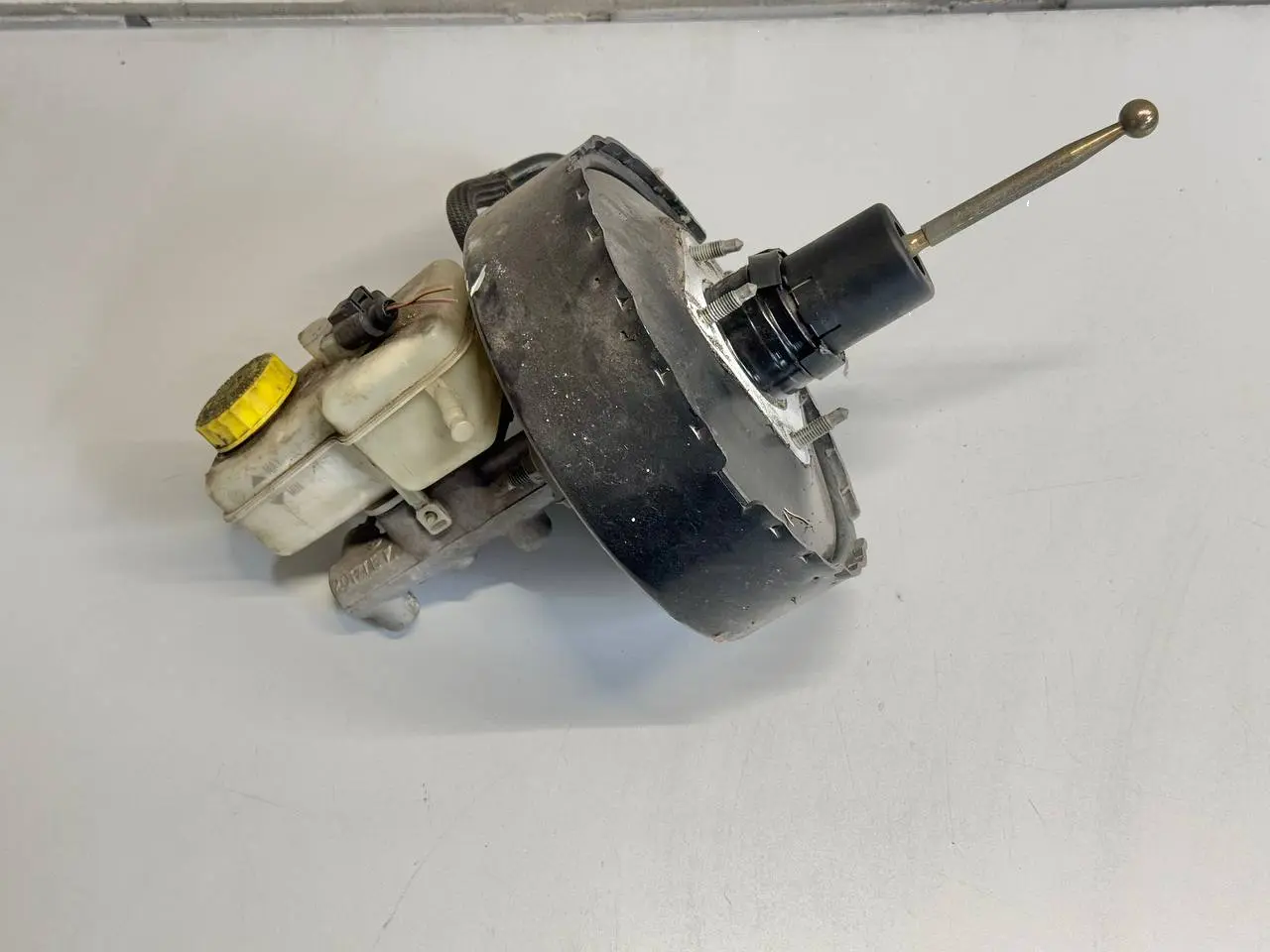 Bremskraftverstaerker Hauptbremszylinder Polo VW Polo 9N1 1,2L 2002 6Q1614105N