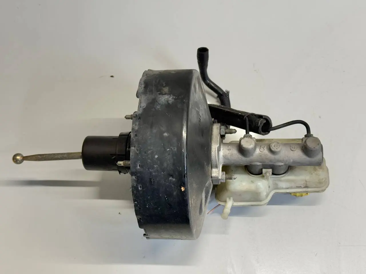 Bremskraftverstaerker Hauptbremszylinder Polo VW Polo 9N1 1,2L 2002 6Q1614105N