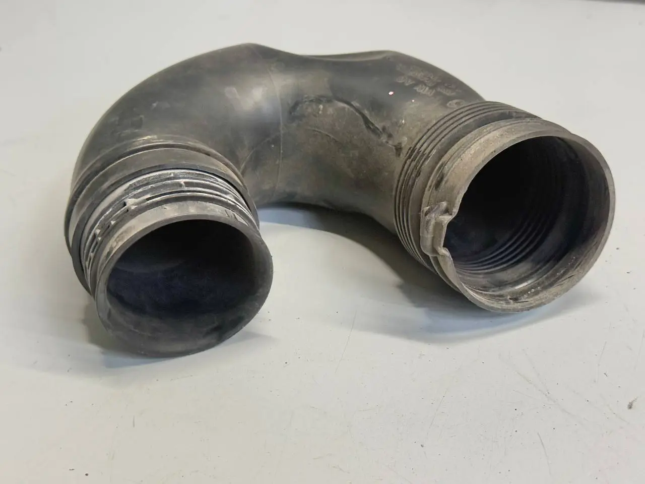 Ansaugrohr Luftführung Luftrohr für Golf5 1K1 1.4L VW Golf5 1K1 1.4L 1K0129618