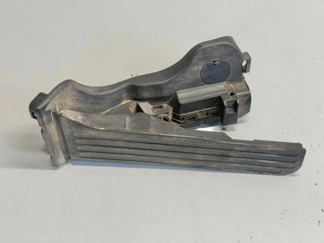 Gaspedal Fahrpedal Gaspotentiometer Golf5 1K1 1.4L VW Golf5 1K1 1.4L 1K1721503L