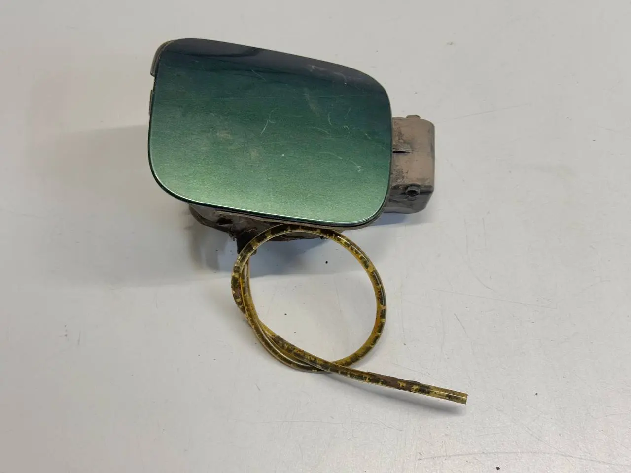 Tankklappe Tankdeckel Verschluss SKODA Octavia 1Z5 1,9 TDI 2004 Kombi 1Z9809857