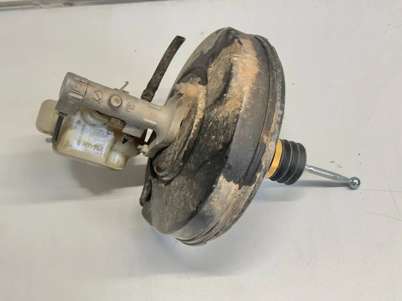 Bremskraftverstärker und Hauptbremszylinder für VW Golf5 1K1 1.4L 1K1614105AE