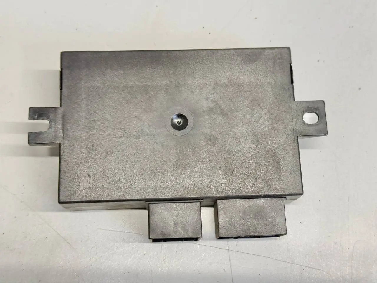 Steuergerät Anhängerkupplung Golf5 1K1 VW Golf5 1K1 1.4L 8P0907383