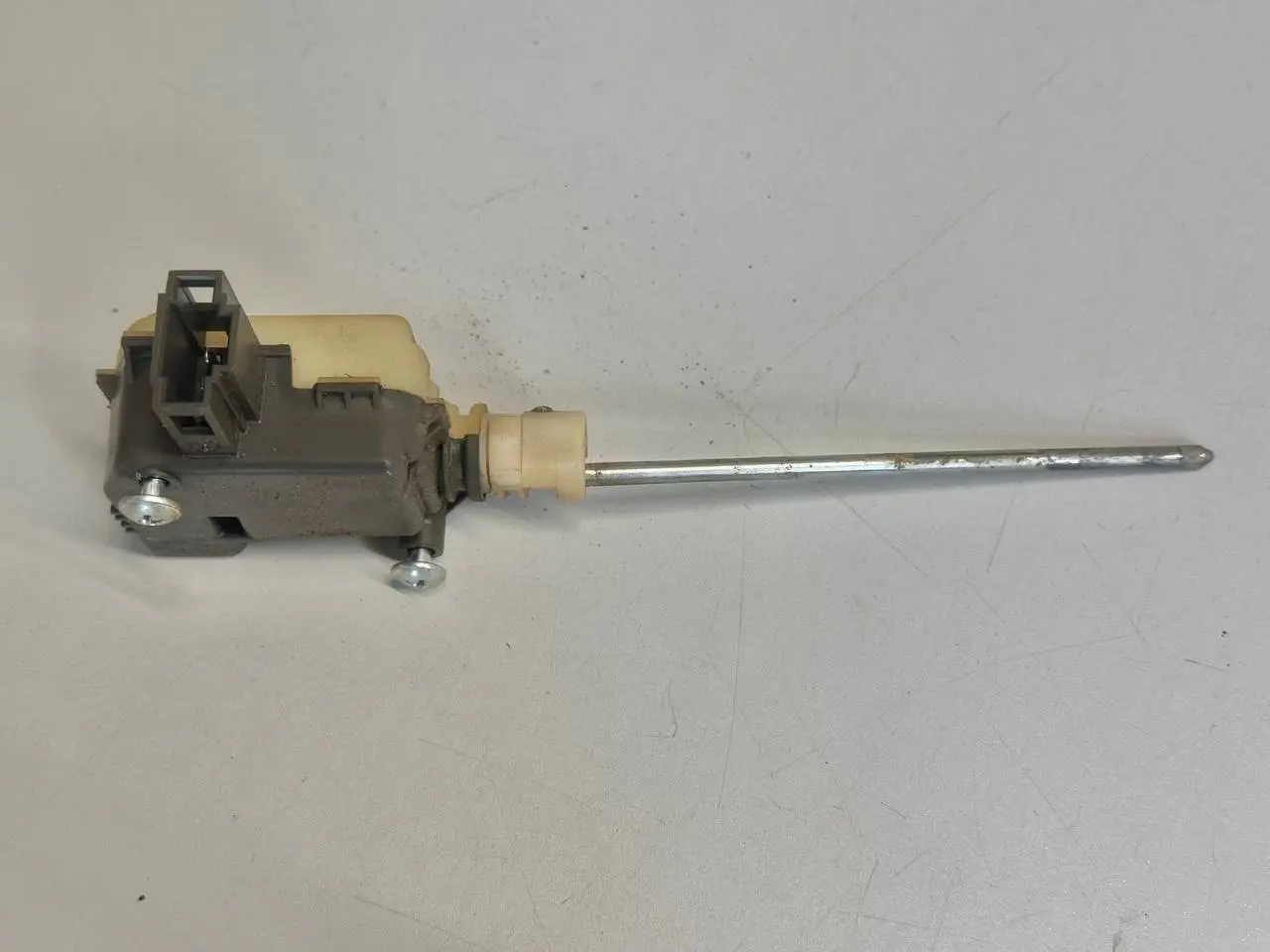 ZV Stellmotor Tankklappe SKODA Octavia 1Z5 1,9 TDI 2004 Kombi 1Z0910773