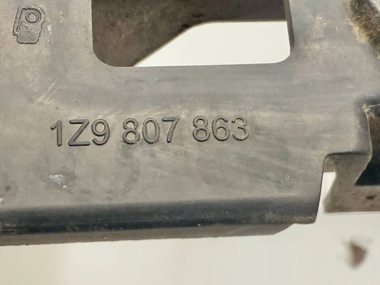 Halter Führung SKODA Octavia 1Z5 1,9 TDI 2004 Kombi 1Z9807863