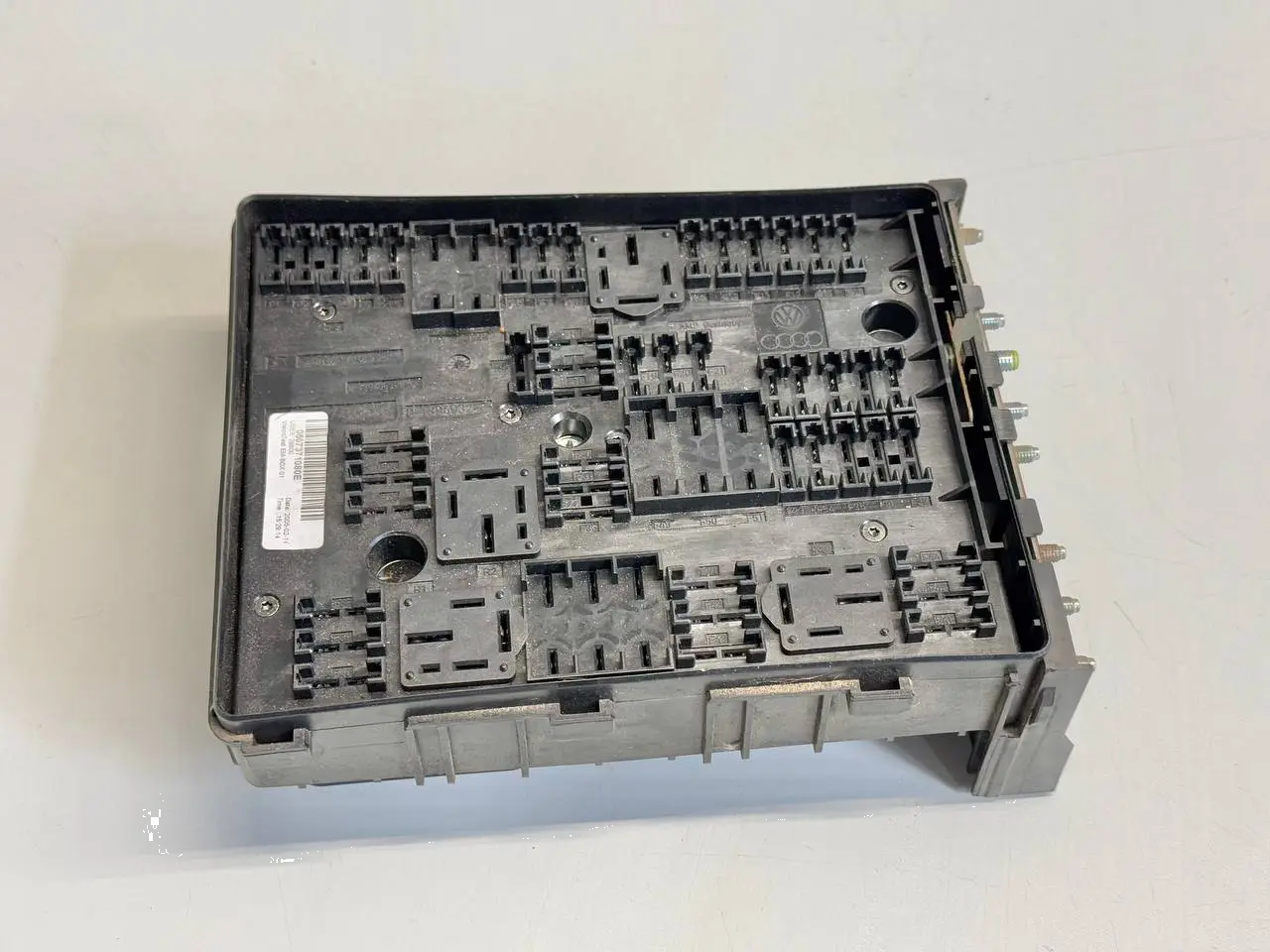 Sicherungskasten Relaiskasten SKODA Octavia 1Z5 1,9 TDI 2004 Kombi 1K0937124K