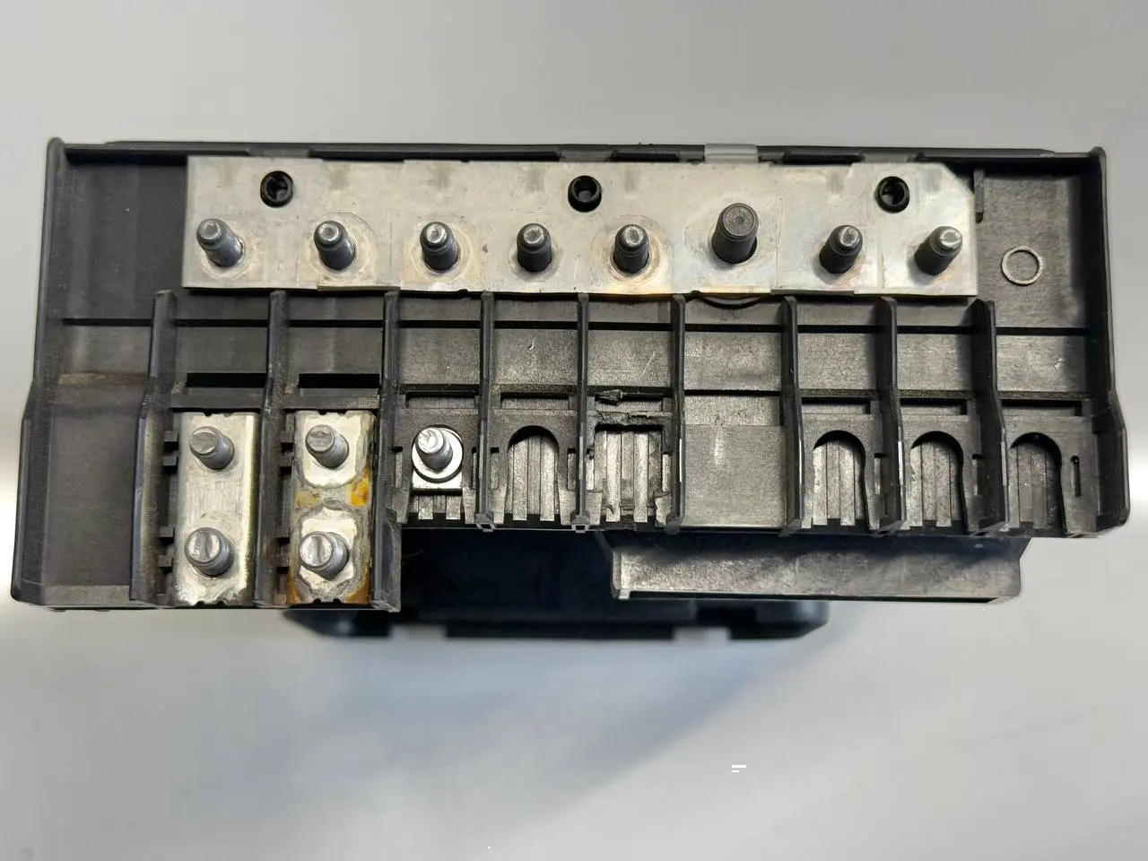 Sicherungskasten Zentralelektrik Relaishalter für VW Golf5 1K1 1.4L 1K0937125A