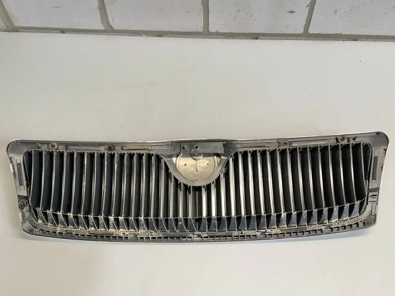 Kühlergrill Frontgrill für SKODA Octavia II 1Z 09-13 1Z0853668A