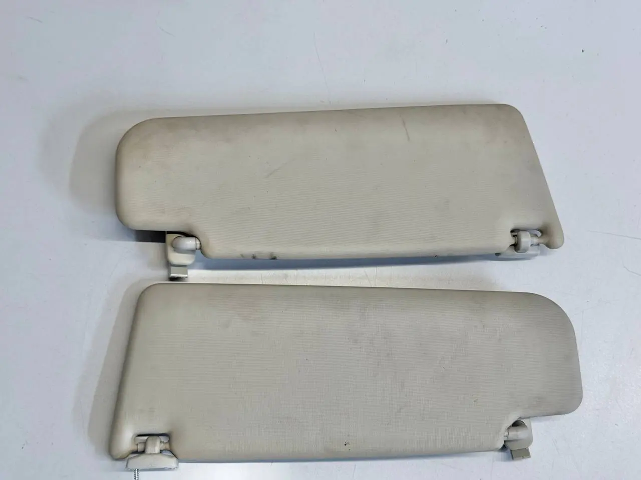 Sonnenblende rechts oder links mit Spiegel für SKODA Octavia 1Z 1Z0857552D