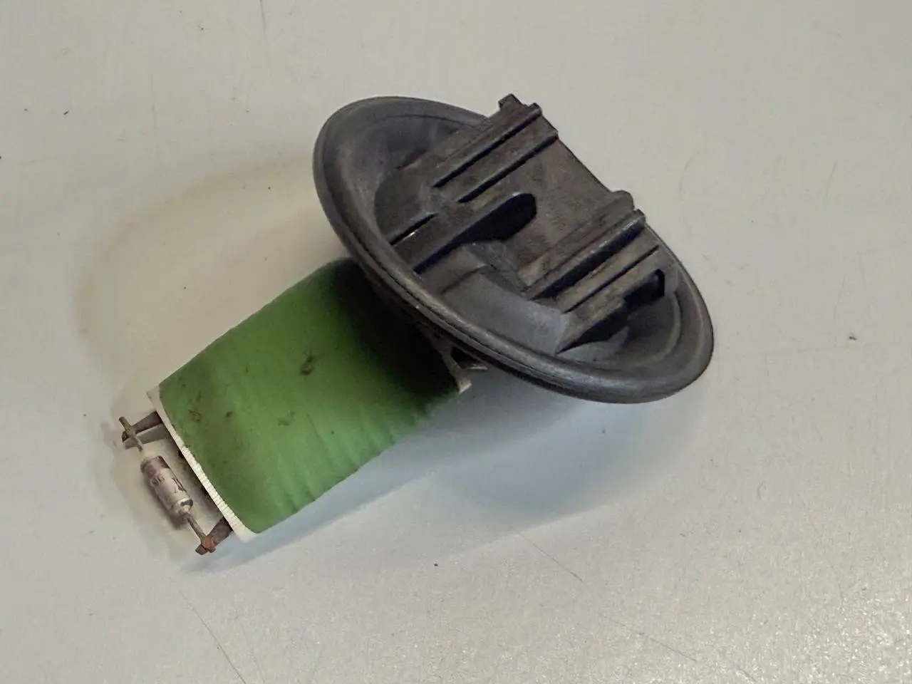Heizungsgebläsewiderstand, Fabia 6Y5 SKODA Fabia 6Y5 1.4 2001 Kombi 6Q0959263A