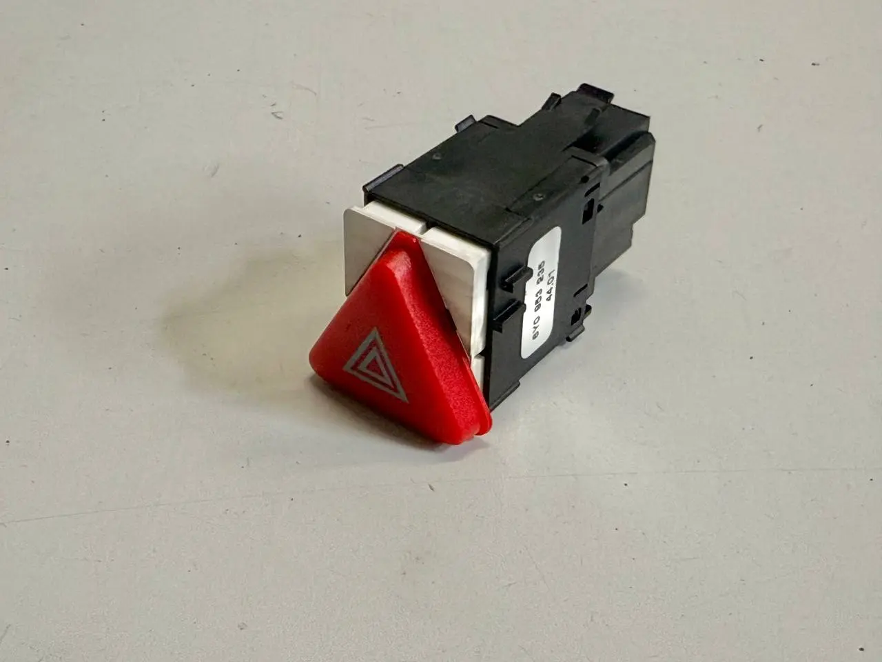 Steuergerät Motorsteuerung ECU für SKODA Fabia 6Y5 1.4 Kombi 8Y0953235
