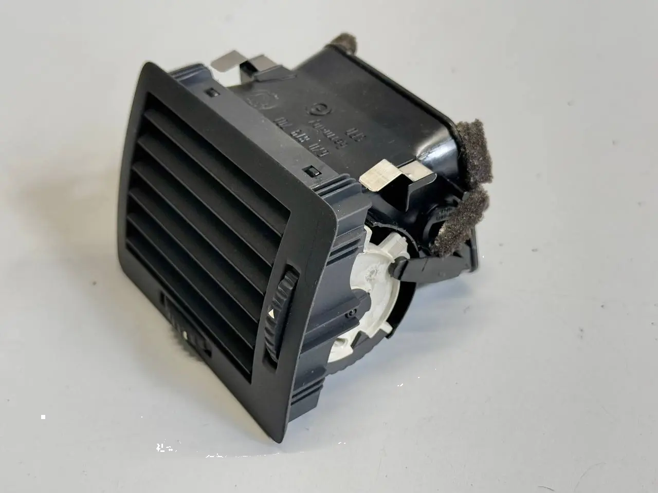 Luftdüse Lüftungsgitter Luftströmer SKODA Fabia 6Y5 1.4 2001 Kombi 6Y0819701