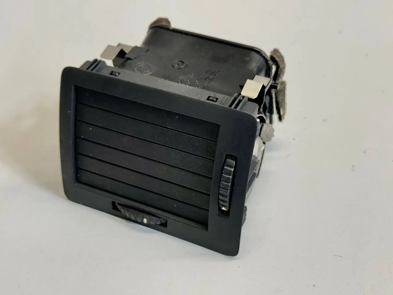 Luftdüse Lüftungsgitter Luftströmer SKODA Fabia 6Y5 1.4 2001 Kombi 6Y0819701