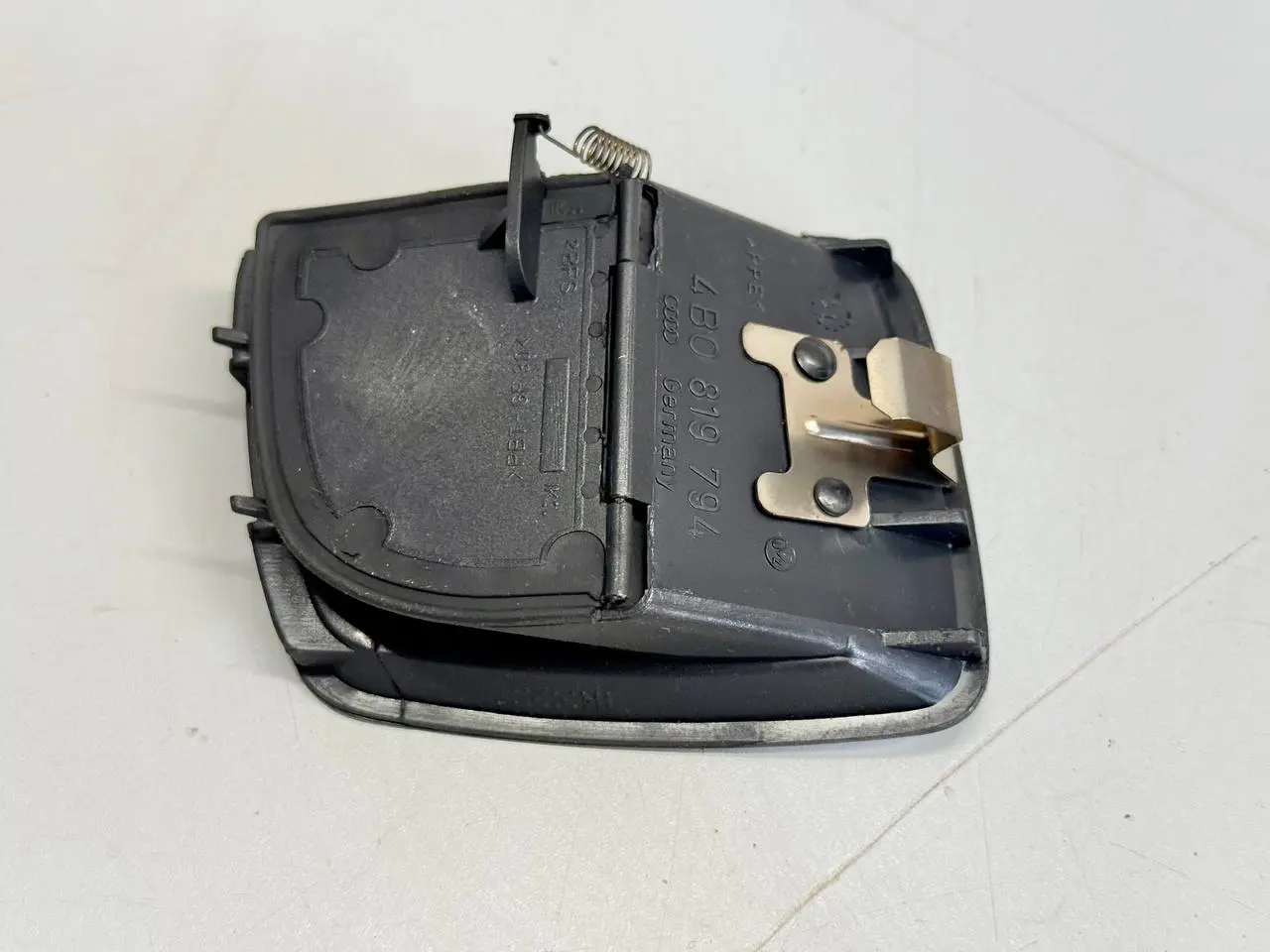Luftdüse Lüftungsgitter Audi A6 Avant 4B5 TDI 2.5L 2002 4B0819794