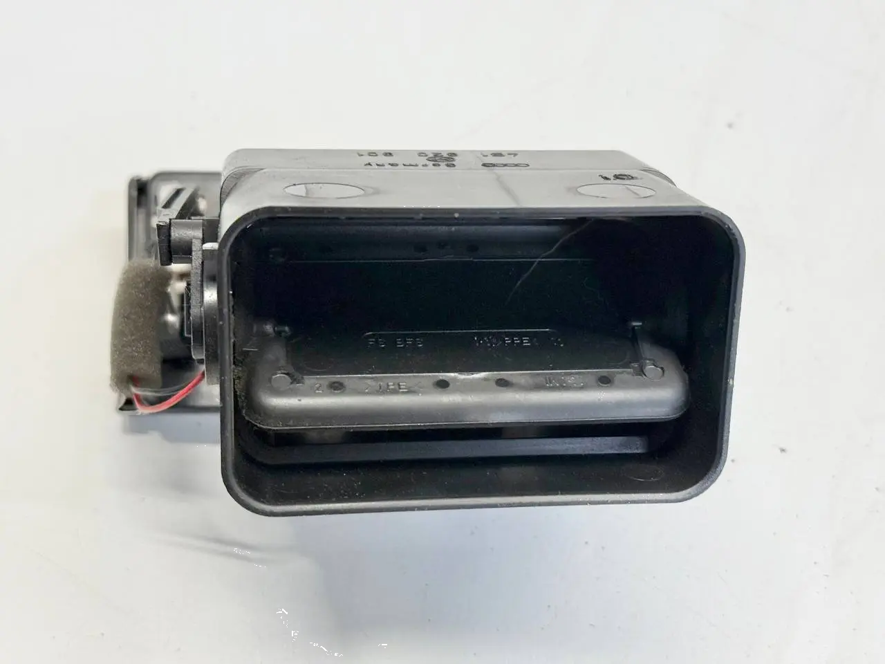 Luftdüse Lüftungsgitter Audi A6 Avant 4B5 TDI 2.5L 2002 4B1820901