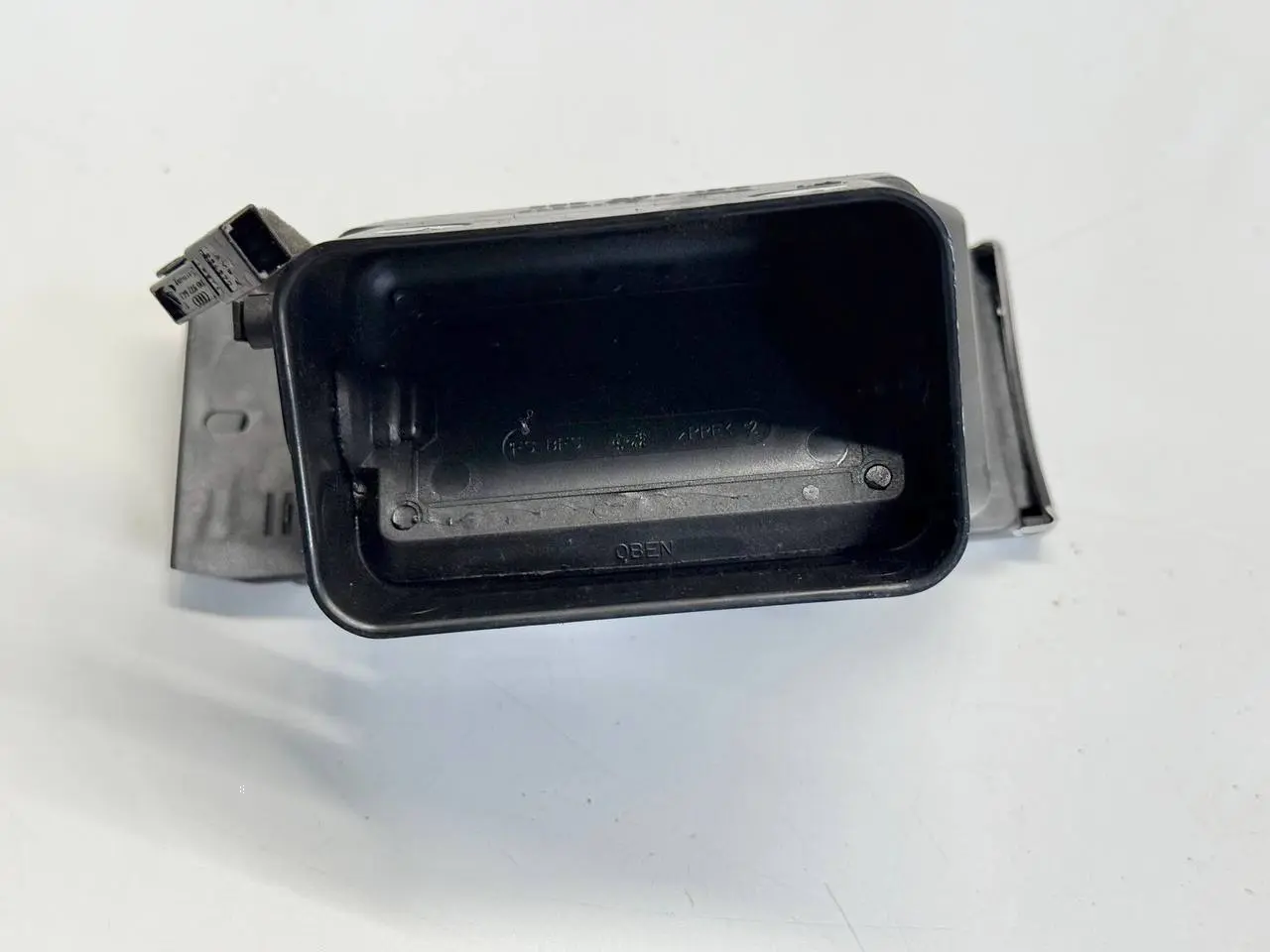 Lüftungsdüse Luftausströmer A6 Avant Audi A6 Avant 4B5 TDI 2.5L 2002 4B1820902